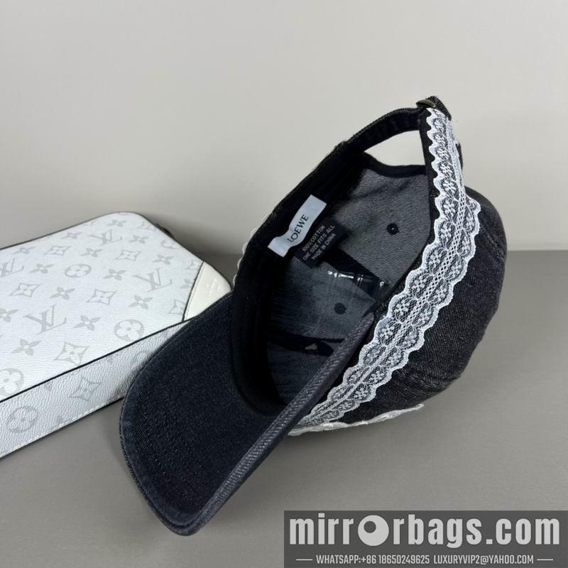Replica Loewe Hat dx45