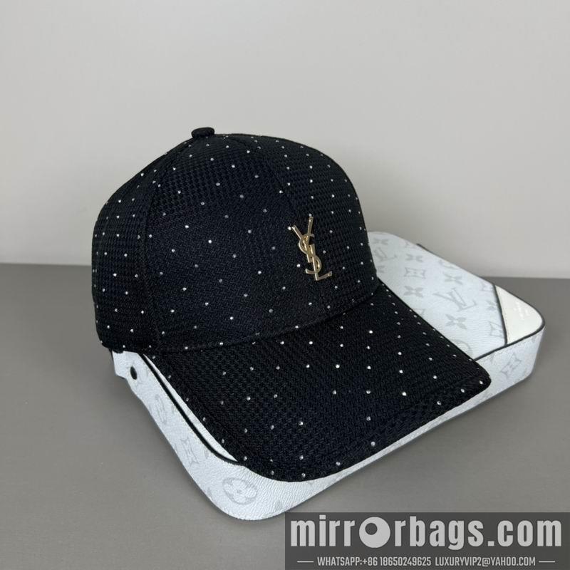 Replica YSL Hat dx36