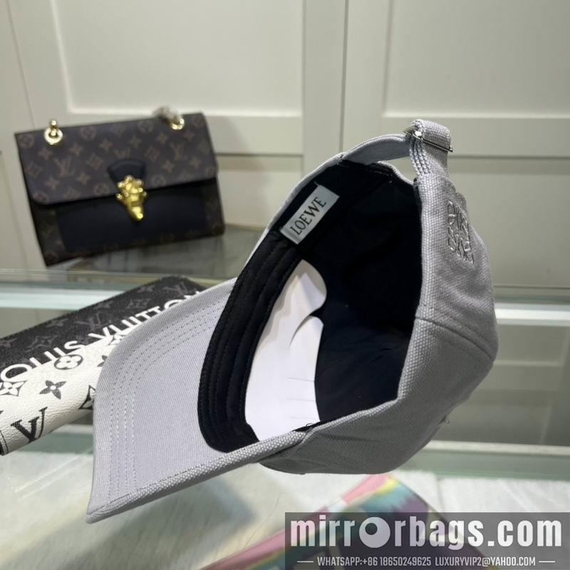 Replica Loewe Hat 101802