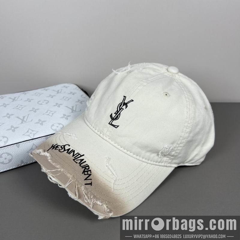 Replica YSL Hat dx34
