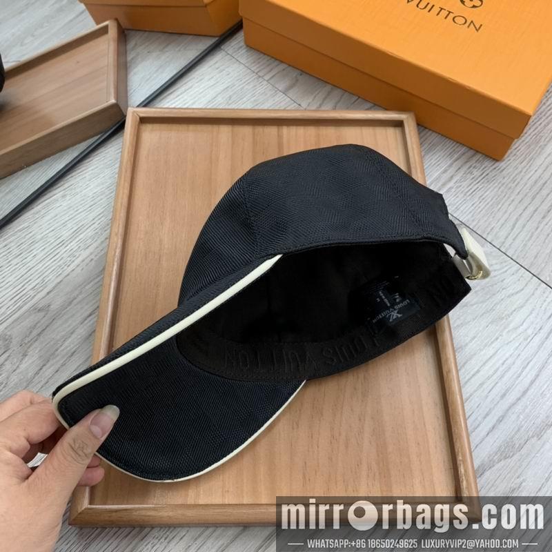 Replica LV Hat dx150