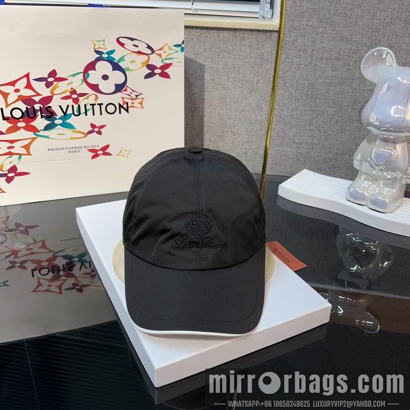 Replica Loro Paina Hat dx01