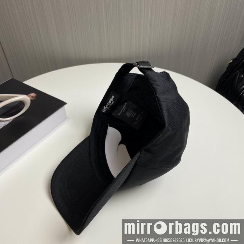 Replica YSL Hat dx13