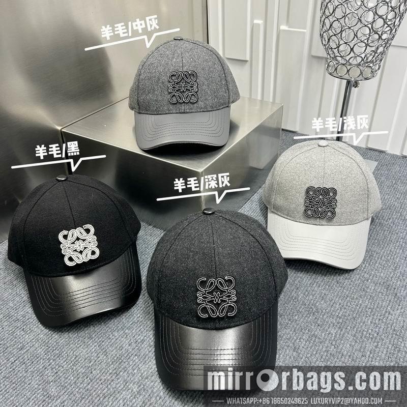 Replica Loewe Hat dx35