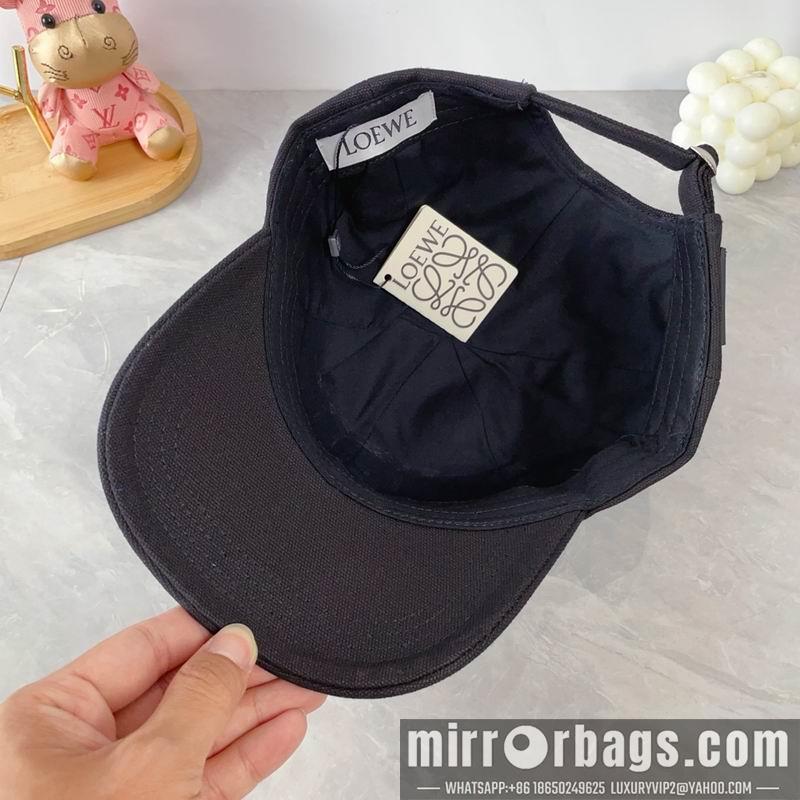 Replica Loewe Hat dx20