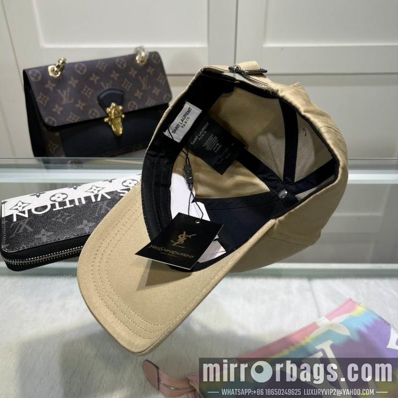 Replica YSL Hat dx09