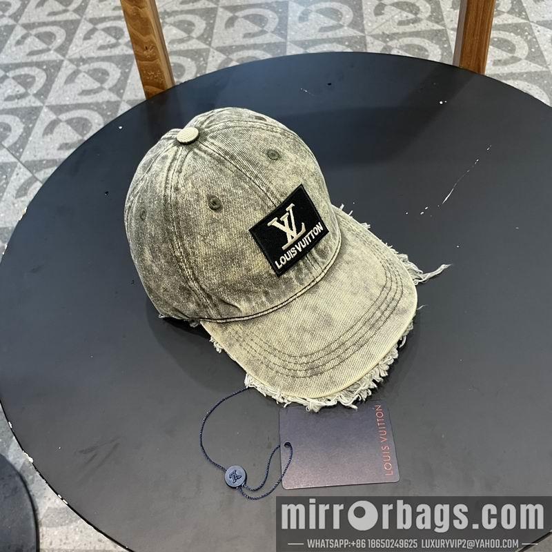 Replica LV Hat 042811