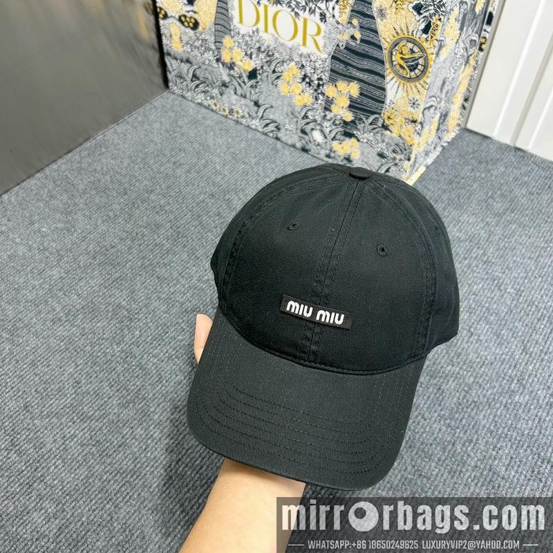 Replica Miumiu Hat dx70