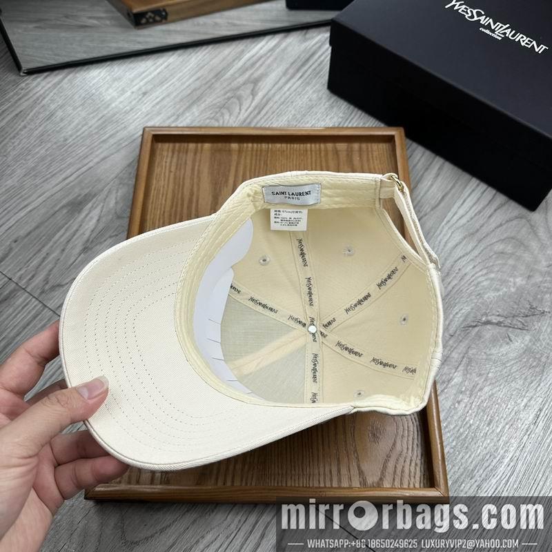 Replica YSL Hat dx08