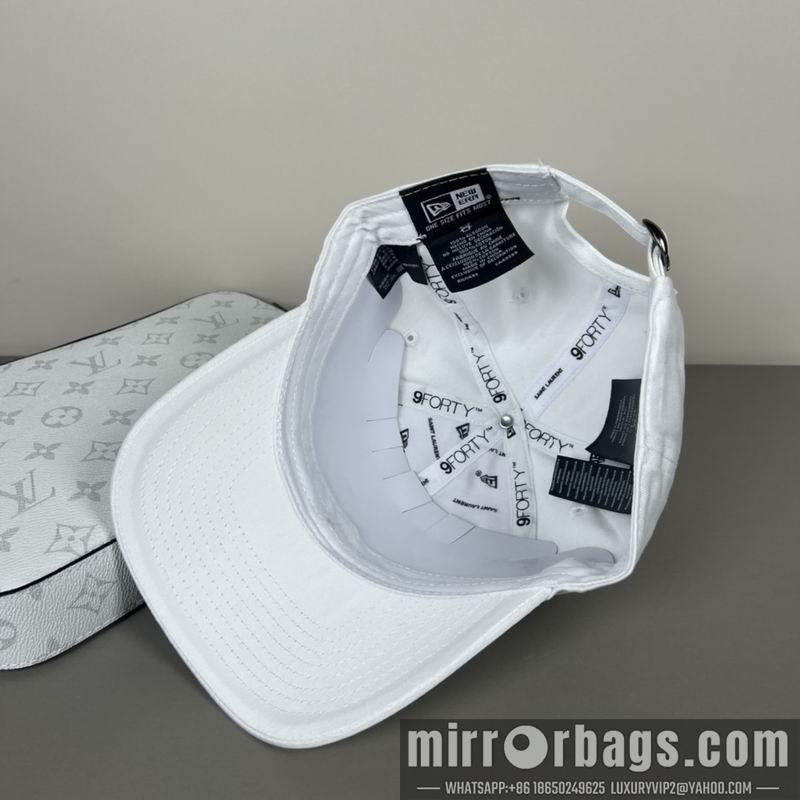 Replica YSL Hat dx35