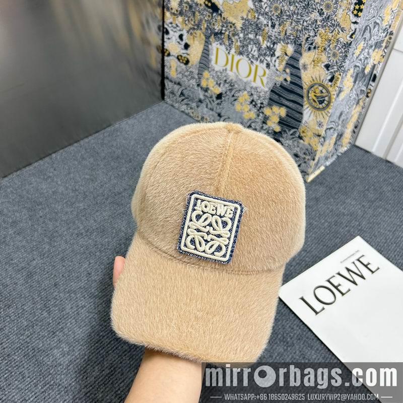 Replica Loewe Hat dx16