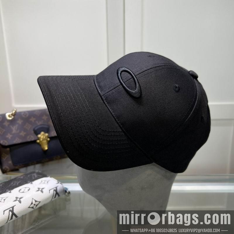 Replica Other Hat dx07