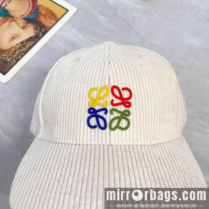 Replica Loewe Hat dx15
