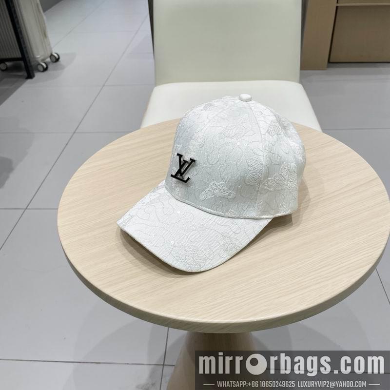 Replica LV Hat 041402