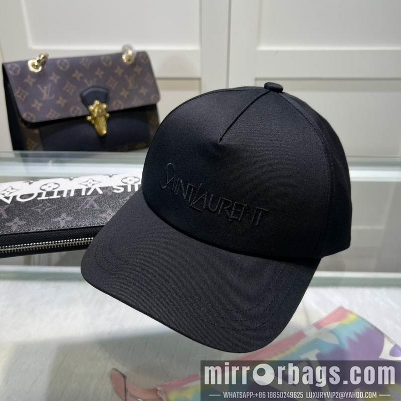 Replica YSL Hat dx09