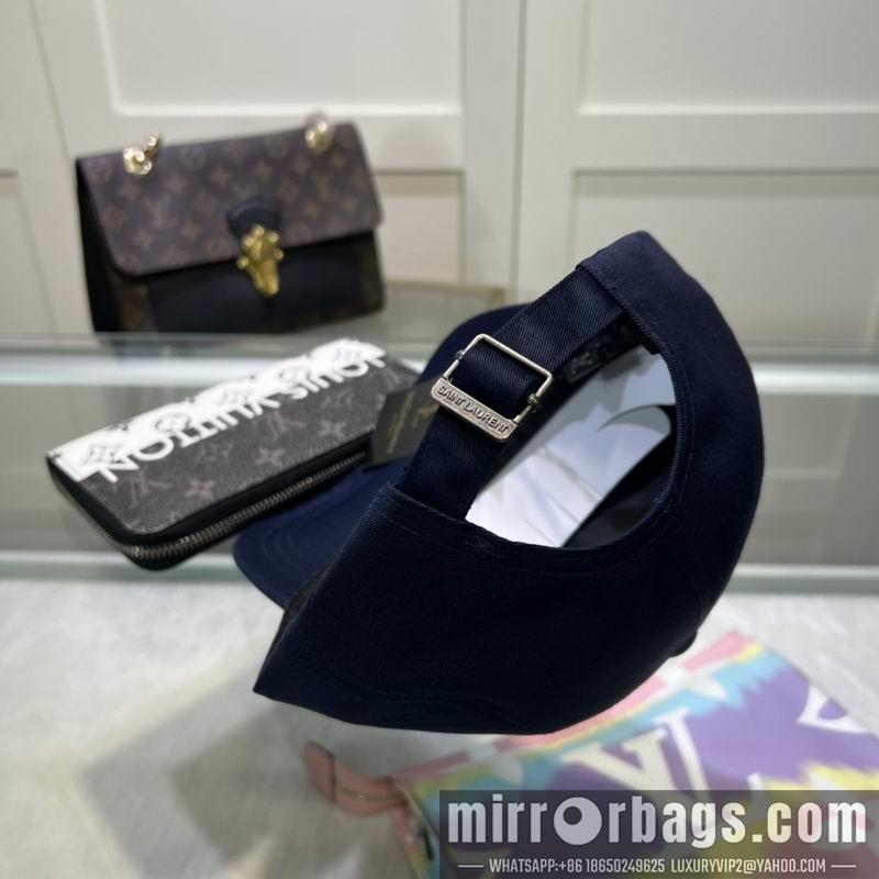 Replica YSL Hat dx09