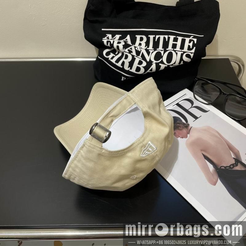 Replica YSL Hat 042602