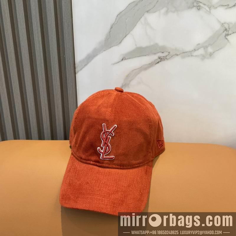 Replica YSL Hat dx26