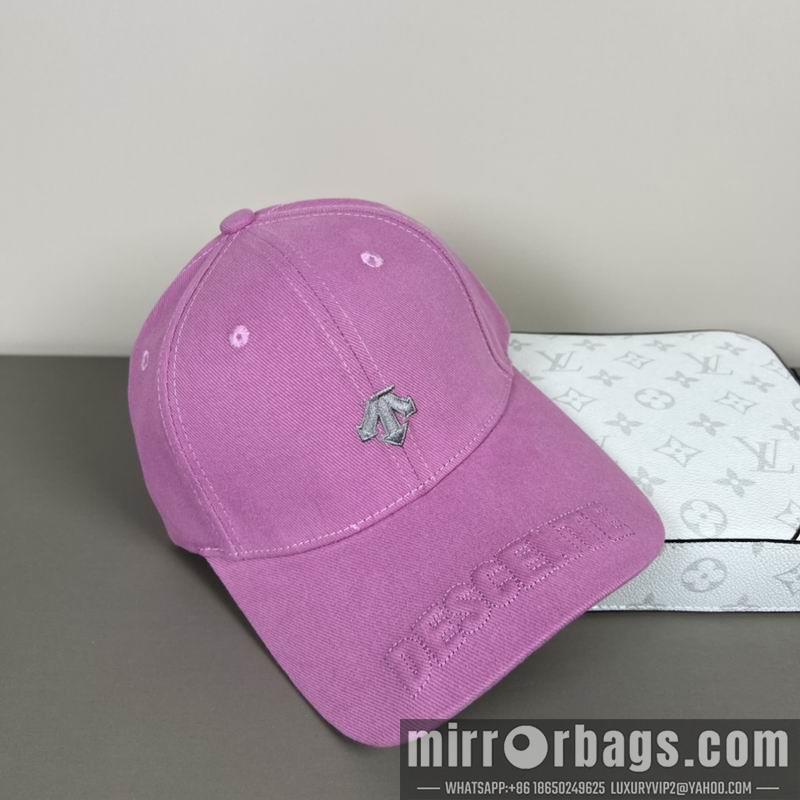 Replica Descente Hat dx03