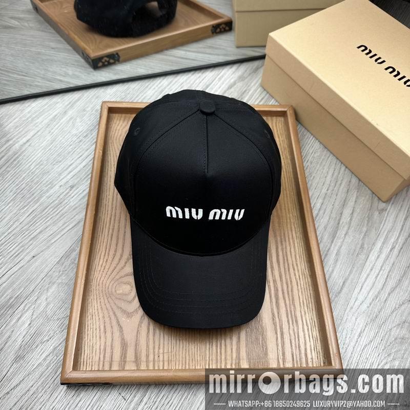 Replica Miumiu Hat dx60
