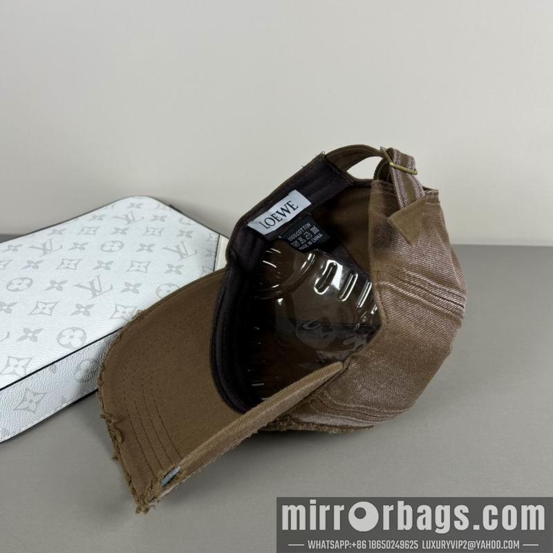 Replica Loewe Hat dx42