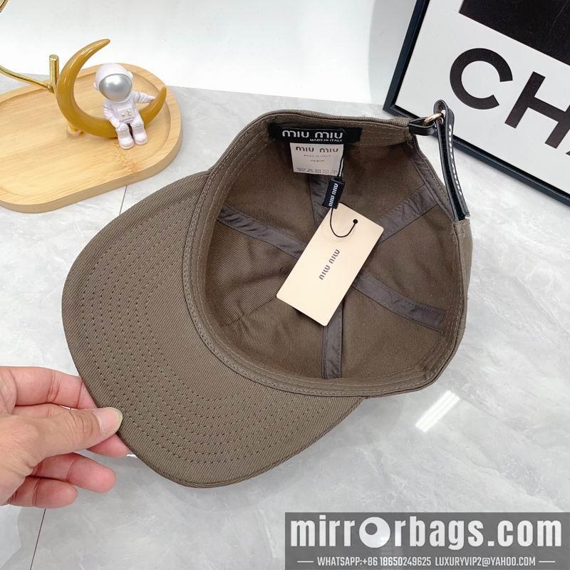 Replica Miumiu Hat dx07