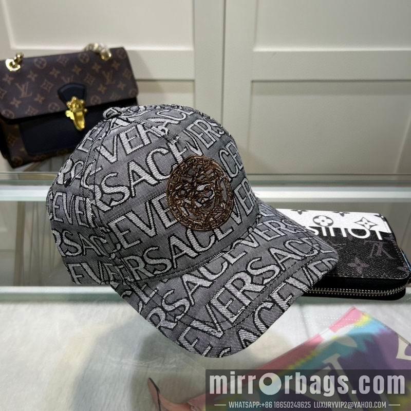Replica Versace Hat dx04