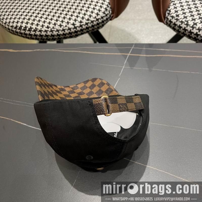 Replica LV Hat 072204