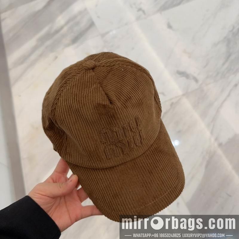 Replica Miumiu Hat dx37