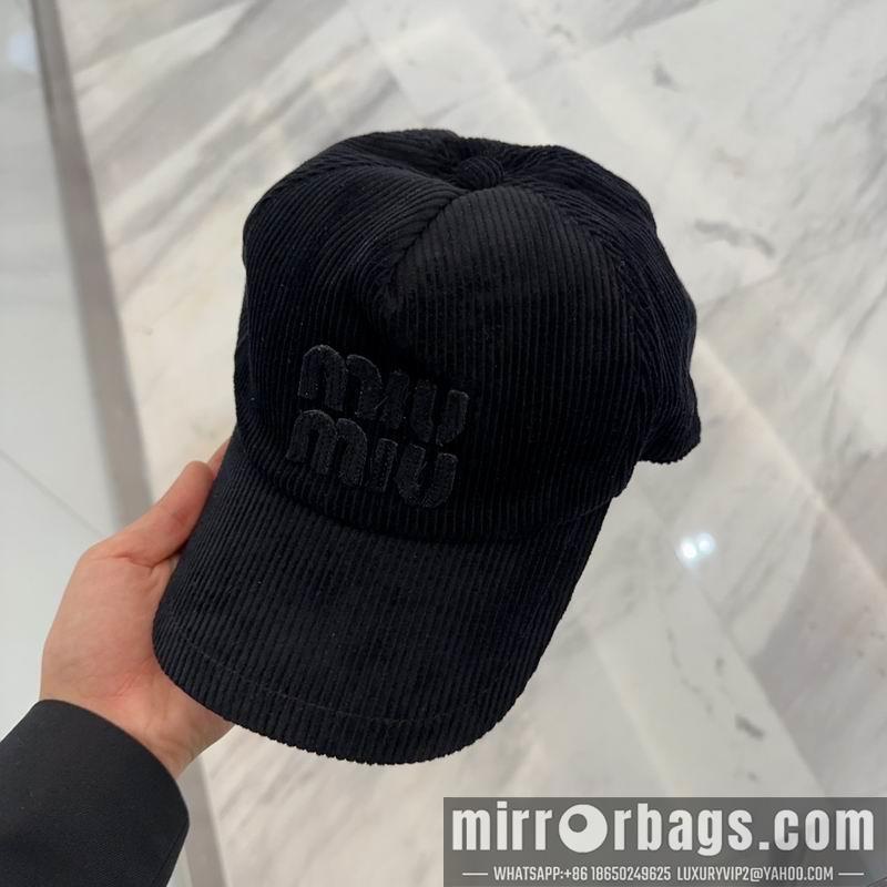 Replica Miumiu Hat dx37