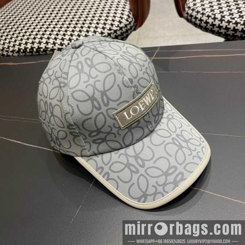 Replica Loewe Hat 101101