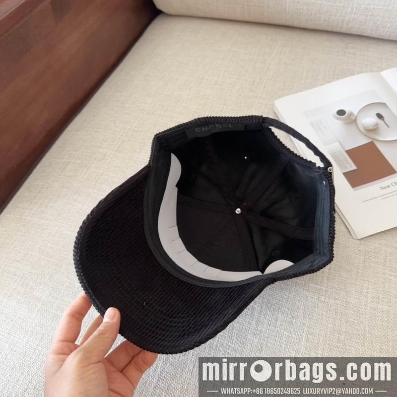 Replica Chanel Hat dx70