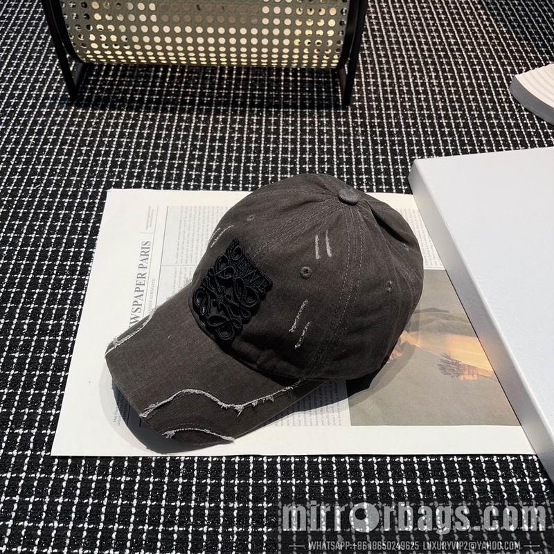 Replica Loewe Hat dx08