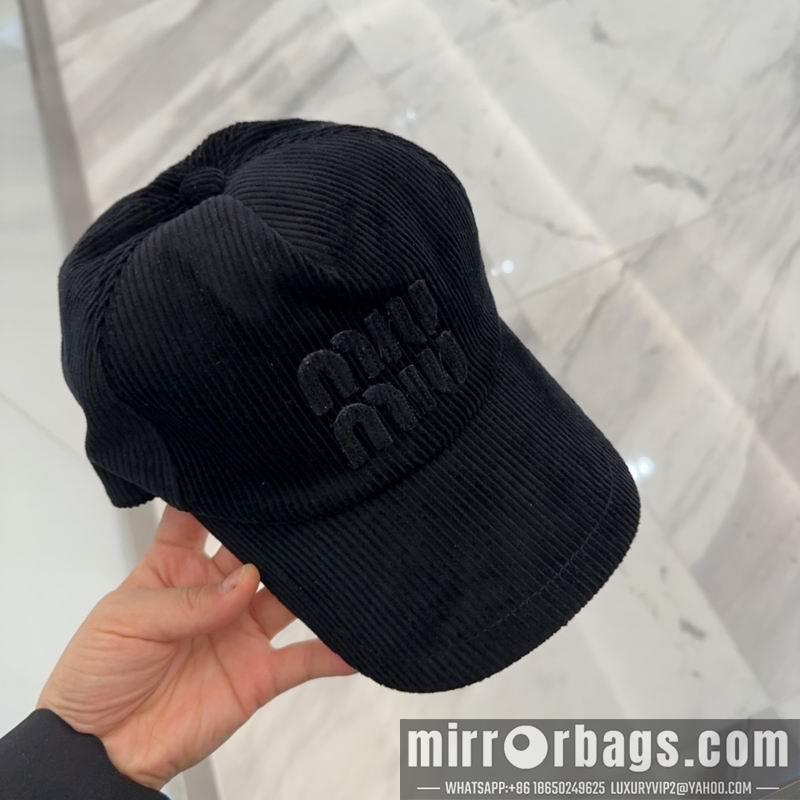 Replica Miumiu Hat dx37