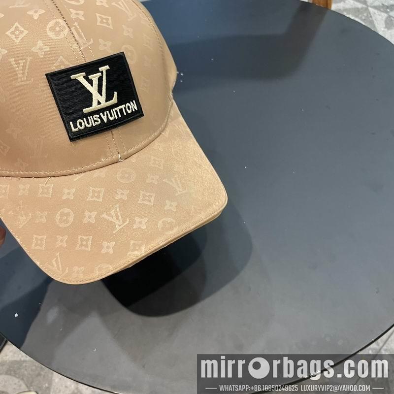 Replica LV Hat 042802