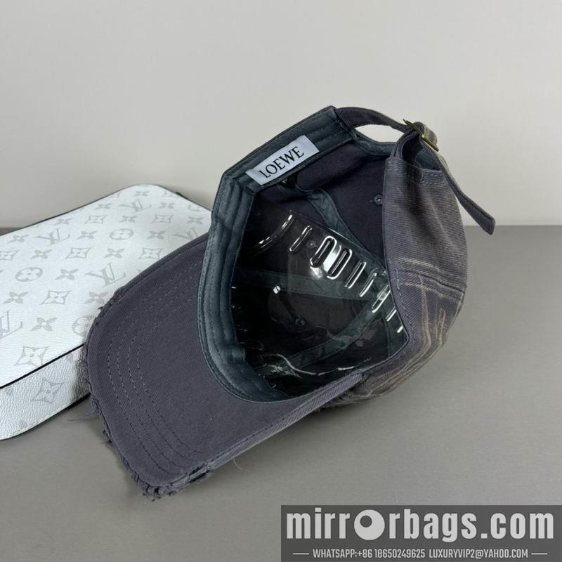 Replica Loewe Hat dx42