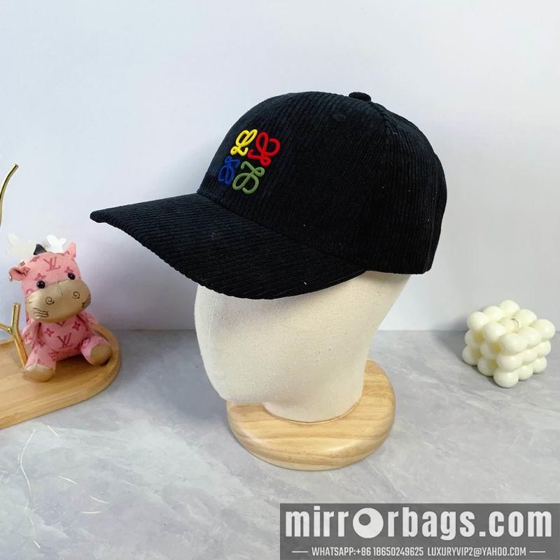 Replica Loewe Hat dx15