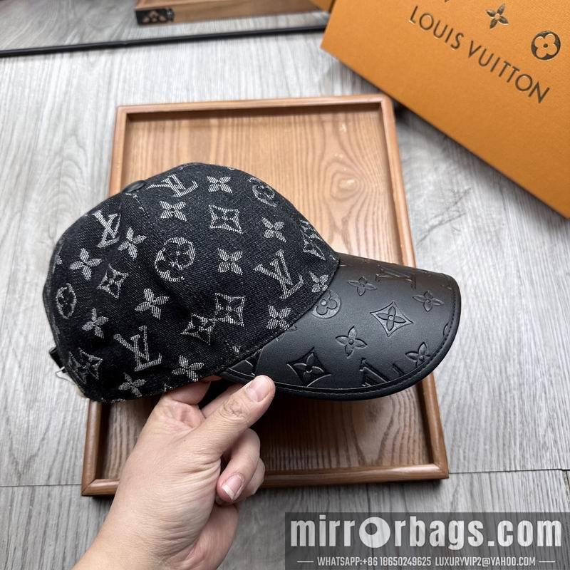 Replica LV Hat dx147