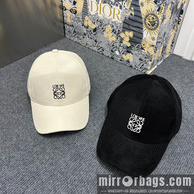 Replica Loewe Hat dx31