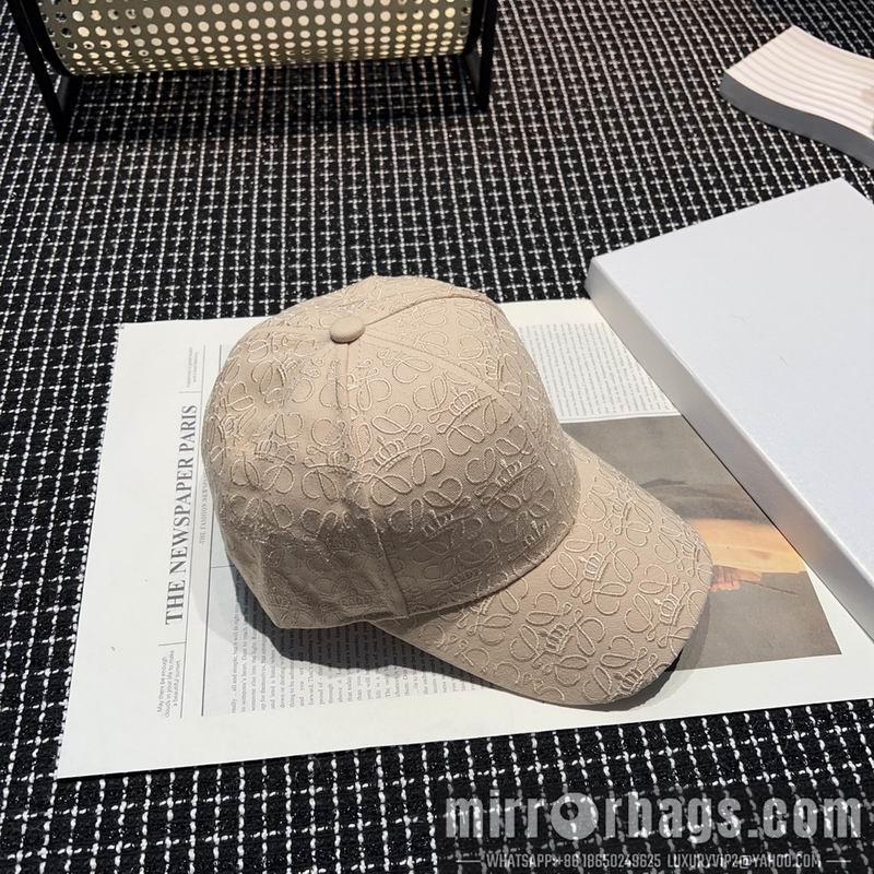 Replica Loewe Hat dx03