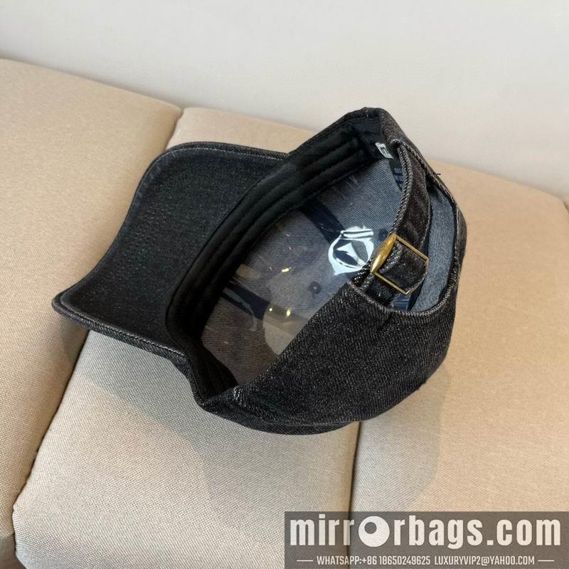 Replica Miumiu Hat dx24