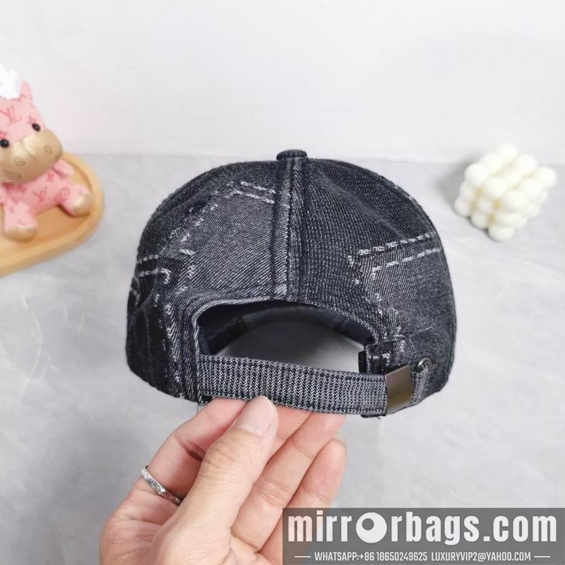 Replica Moncler Hat dx01
