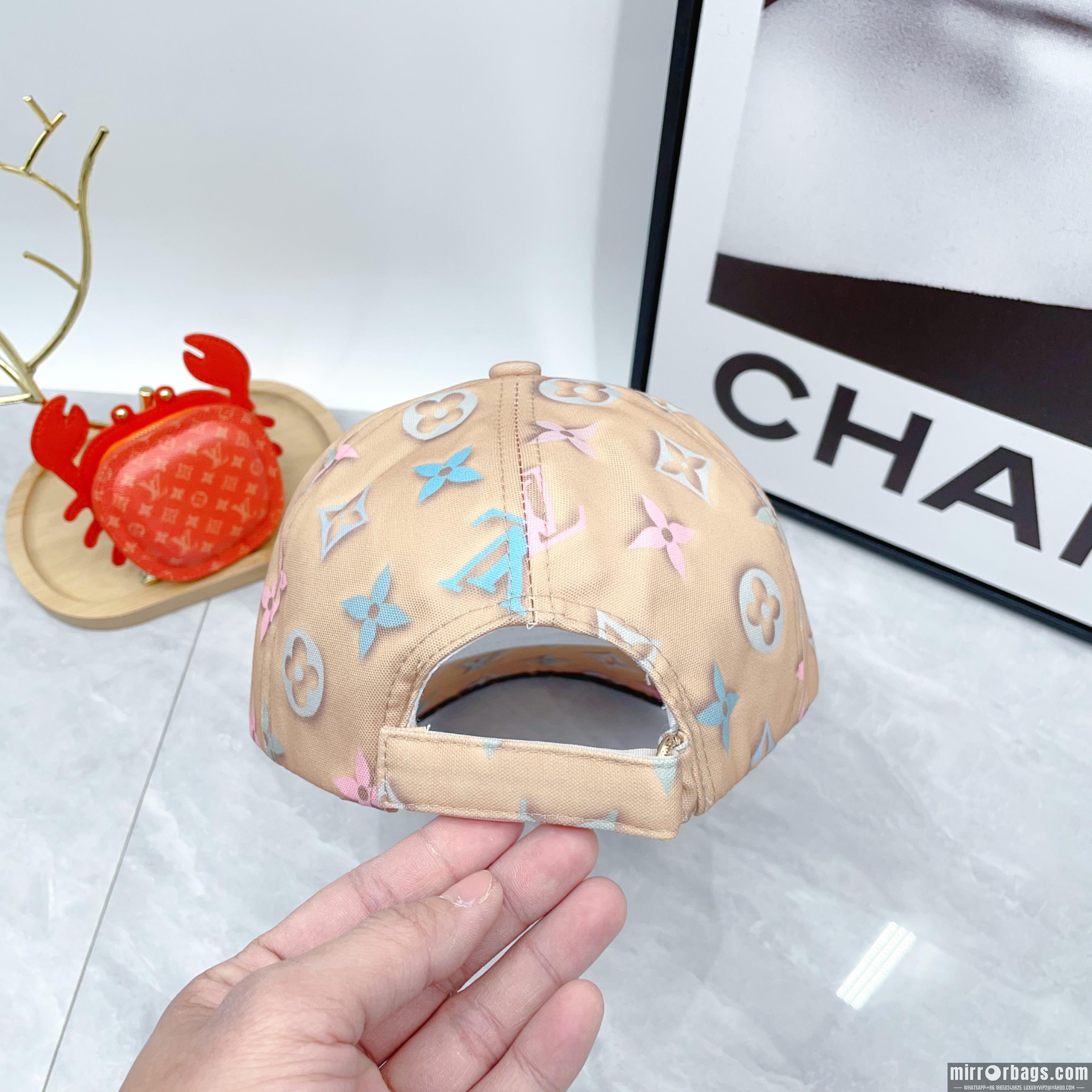 Replica LV Hat dx03
