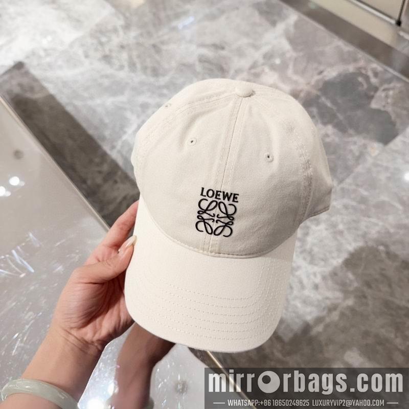 Replica Loewe Hat dx56