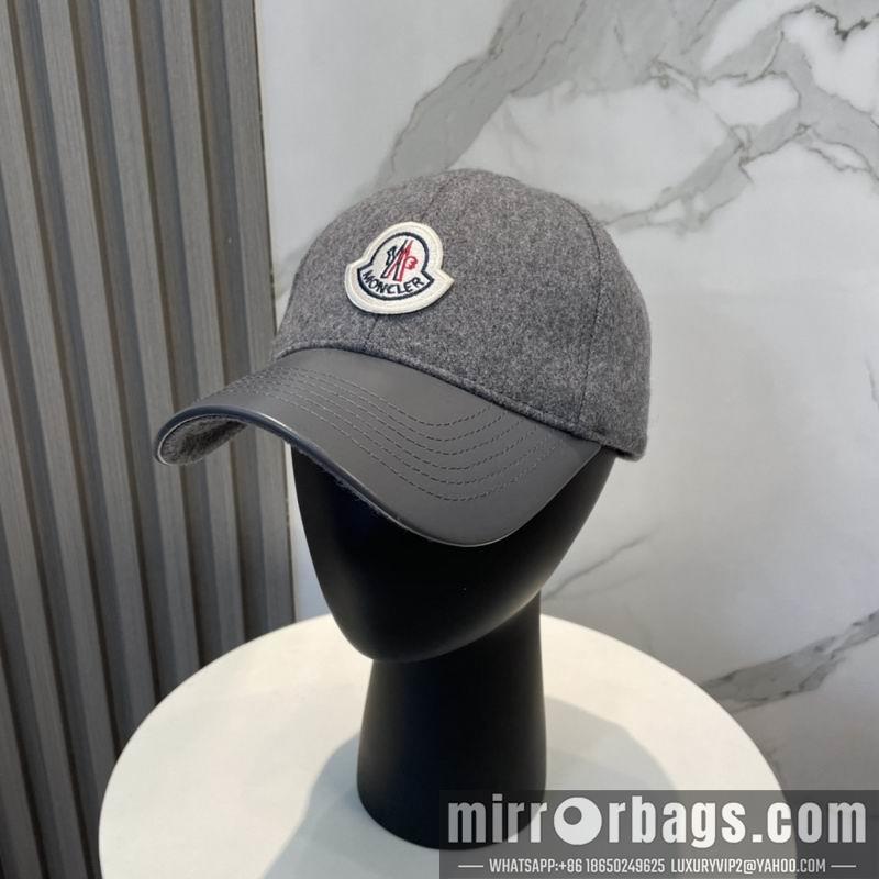 Replica Moncler Hat hm08