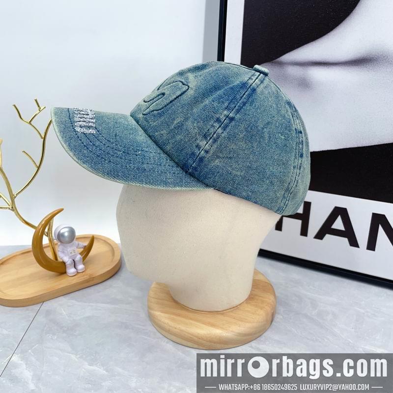 Replica Miumiu Hat dx21