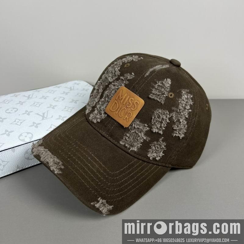 Replica Dior Hat dx07