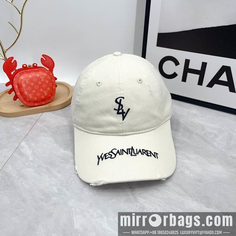Replica YSL Hat dx32