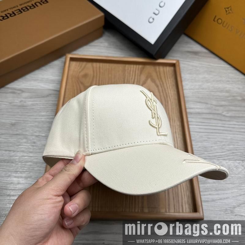 Replica YSL Hat dx19