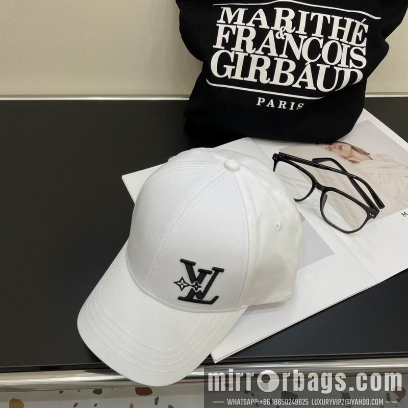 Replica LV Hat 042702